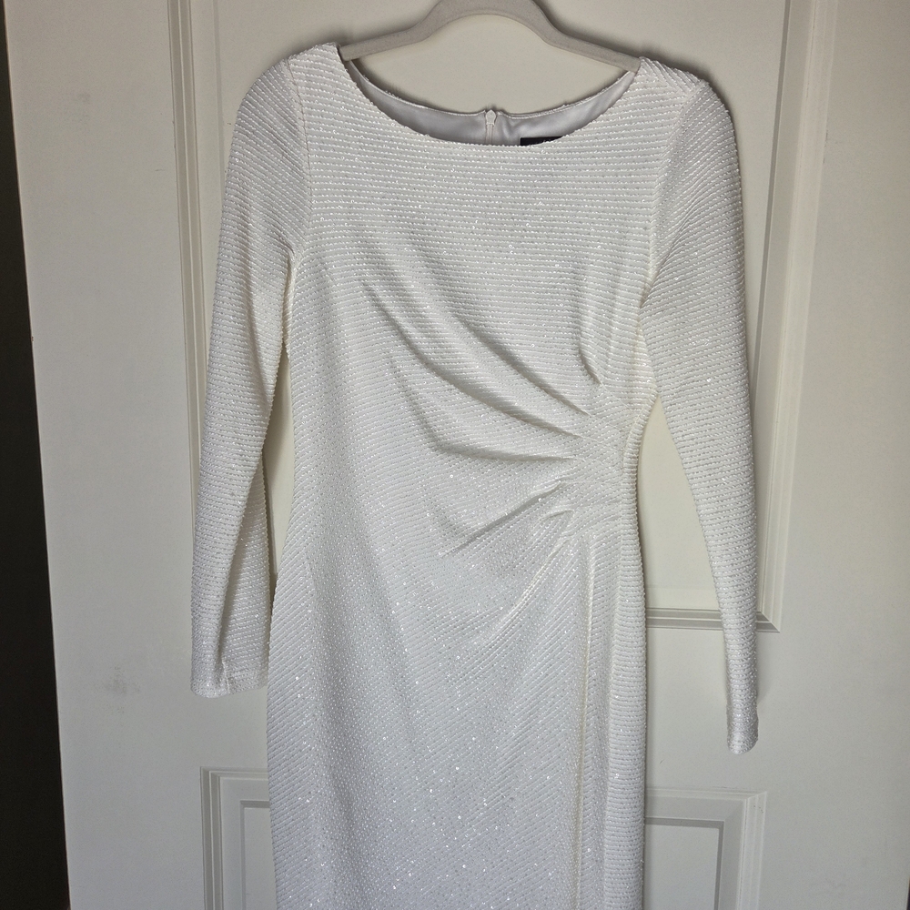 Vince Camuto Sequined White Long Sleeve Dress